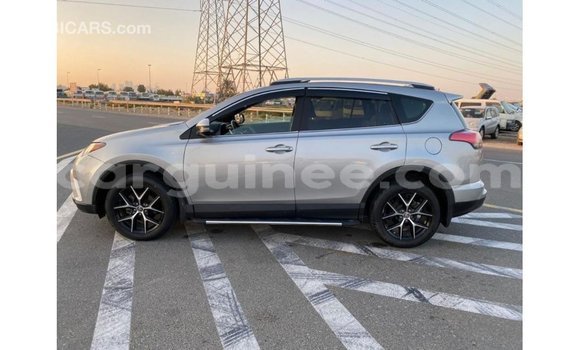 Acheter Import Voiture Toyota 4Runner Autre à Import - Dubai, Conakry Acheter Import Voiture Toyota 4Runner Autre à Import - Dubai, Conakry