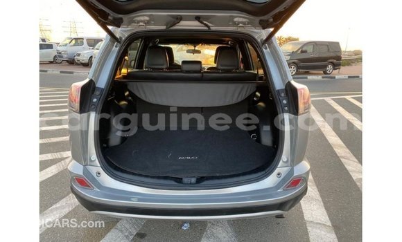 Acheter Import Voiture Toyota 4Runner Autre à Import - Dubai, Conakry Acheter Import Voiture Toyota 4Runner Autre à Import - Dubai, Conakry