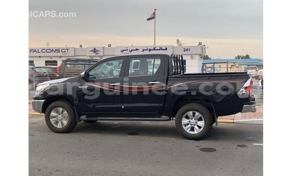 Acheter Import Voiture Toyota Hilux Noir à Import - Dubai, Conakry Acheter Import Voiture Toyota Hilux Noir à Import - Dubai, Conakry