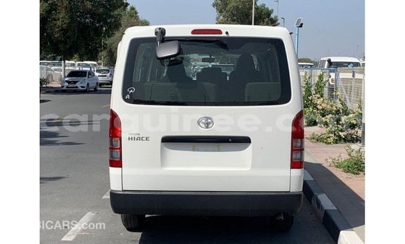 Buy Import Toyota Hiace White Car in Import - Dubai in Conakry Buy Import Toyota Hiace White Car in Import - Dubai in Conakry