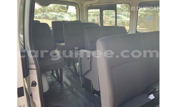 Buy Import Toyota Hiace White Car in Import - Dubai in Conakry Buy Import Toyota Hiace White Car in Import - Dubai in Conakry