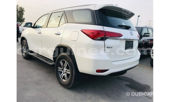Buy Import Toyota Fortuner White Car in Import - Dubai in Conakry Buy Import Toyota Fortuner White Car in Import - Dubai in Conakry