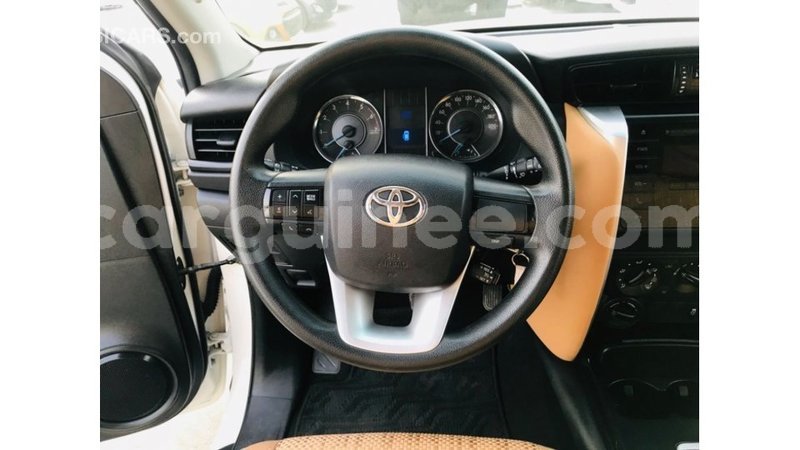Big with watermark toyota fortuner conakry import dubai 5241