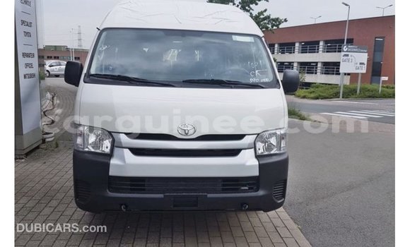 Buy Import Toyota Hiace White Car in Import - Dubai in Conakry Buy Import Toyota Hiace White Car in Import - Dubai in Conakry