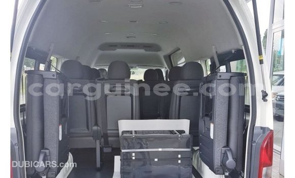 Buy Import Toyota Hiace White Car in Import - Dubai in Conakry Buy Import Toyota Hiace White Car in Import - Dubai in Conakry