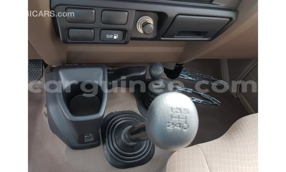 Buy Import Toyota Land Cruiser Beige Car in Import - Dubai in Conakry Buy Import Toyota Land Cruiser Beige Car in Import - Dubai in Conakry