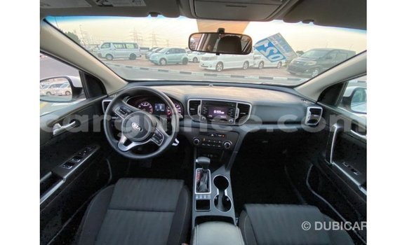 Acheter Import Voiture Kia Sportage Blanc à Import - Dubai, Conakry Acheter Import Voiture Kia Sportage Blanc à Import - Dubai, Conakry