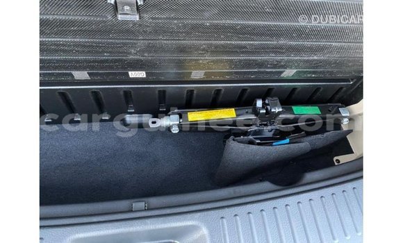 Acheter Import Voiture Kia Sorento Marron à Import - Dubai, Conakry Acheter Import Voiture Kia Sorento Marron à Import - Dubai, Conakry