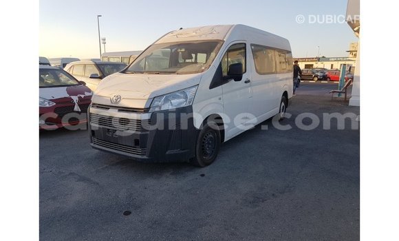 Buy Import Toyota Hiace White Car in Import - Dubai in Conakry Buy Import Toyota Hiace White Car in Import - Dubai in Conakry