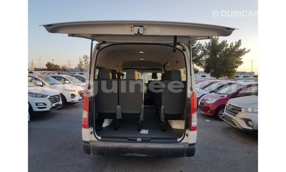 Buy Import Toyota Hiace White Car in Import - Dubai in Conakry Buy Import Toyota Hiace White Car in Import - Dubai in Conakry
