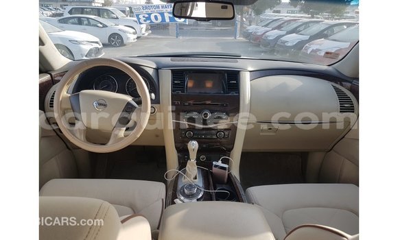 Buy Import Nissan Patrol White Car in Import - Dubai in Conakry Buy Import Nissan Patrol White Car in Import - Dubai in Conakry