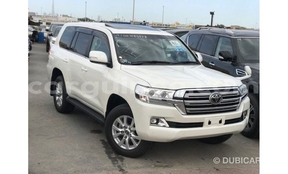 Buy Import Toyota Land Cruiser White Car in Import - Dubai in Conakry Buy Import Toyota Land Cruiser White Car in Import - Dubai in Conakry