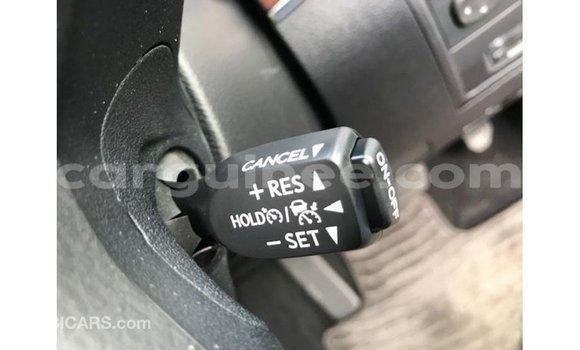 Buy Import Toyota Land Cruiser White Car in Import - Dubai in Conakry Buy Import Toyota Land Cruiser White Car in Import - Dubai in Conakry