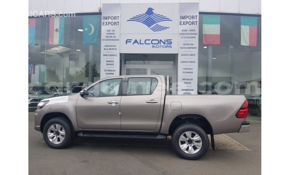 Buy Import Toyota Hilux Other Car in Import - Dubai in Conakry Buy Import Toyota Hilux Other Car in Import - Dubai in Conakry