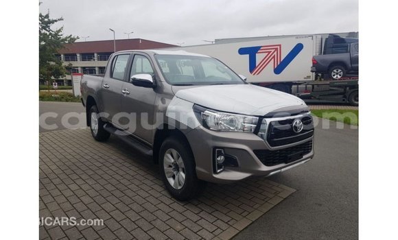 Buy Import Toyota Hilux Other Car in Import - Dubai in Conakry Buy Import Toyota Hilux Other Car in Import - Dubai in Conakry