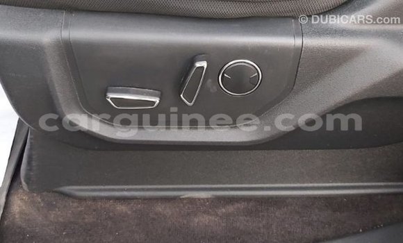 Buy Import Ford V8 Black Car in Import - Dubai in Conakry Buy Import Ford V8 Black Car in Import - Dubai in Conakry