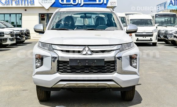 Buy Import Mitsubishi L200 White Car in Import - Dubai in Conakry Buy Import Mitsubishi L200 White Car in Import - Dubai in Conakry
