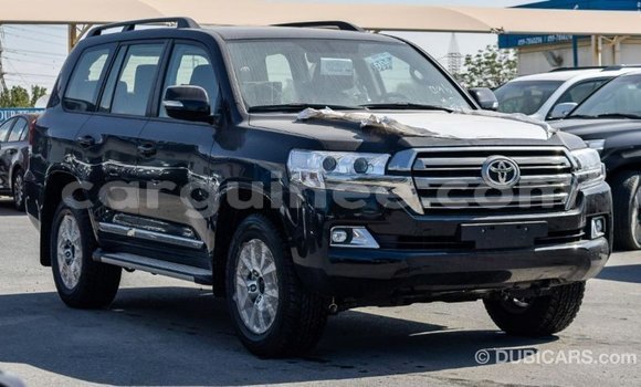 Acheter Import Voiture Toyota Land Cruiser Noir à Import - Dubai, Conakry Acheter Import Voiture Toyota Land Cruiser Noir à Import - Dubai, Conakry