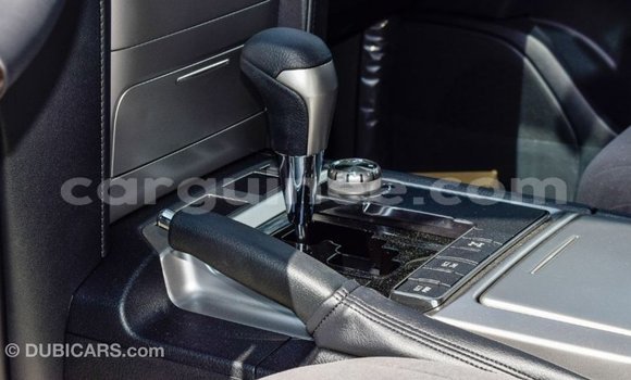 Acheter Import Voiture Toyota Land Cruiser Noir à Import - Dubai, Conakry Acheter Import Voiture Toyota Land Cruiser Noir à Import - Dubai, Conakry