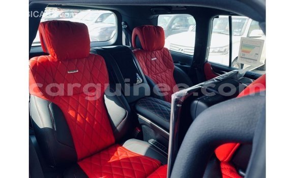 Acheter Import Voiture Lexus LX Noir à Import - Dubai, Conakry Acheter Import Voiture Lexus LX Noir à Import - Dubai, Conakry