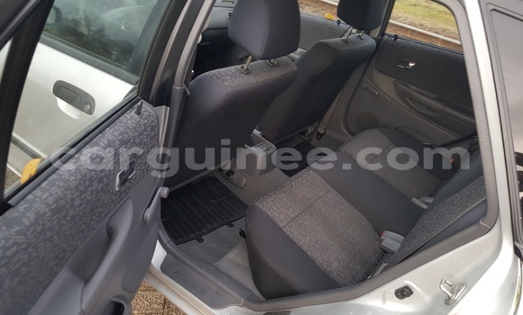 Acheter Occasion Voiture Mazda 323 Gris à Conakry, Conakry Acheter Occasion Voiture Mazda 323 Gris à Conakry, Conakry