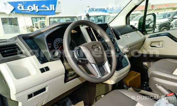Buy Import Toyota Hiace White Car in Import - Dubai in Conakry Buy Import Toyota Hiace White Car in Import - Dubai in Conakry