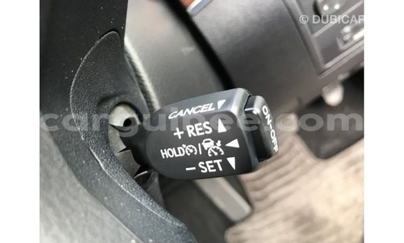 Buy Import Toyota Land Cruiser White Car in Import - Dubai in Conakry Buy Import Toyota Land Cruiser White Car in Import - Dubai in Conakry