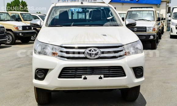 Buy Import Toyota Hilux White Car in Import - Dubai in Conakry Buy Import Toyota Hilux White Car in Import - Dubai in Conakry