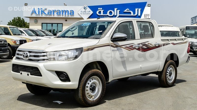 Big with watermark toyota hilux conakry import dubai 5305