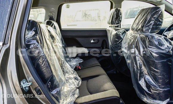 Acheter Import Voiture Toyota Rush Marron à Import - Dubai, Conakry Acheter Import Voiture Toyota Rush Marron à Import - Dubai, Conakry