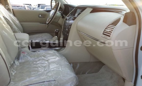 Acheter Import Voiture Nissan Patrol Blanc à Import - Dubai, Conakry Acheter Import Voiture Nissan Patrol Blanc à Import - Dubai, Conakry