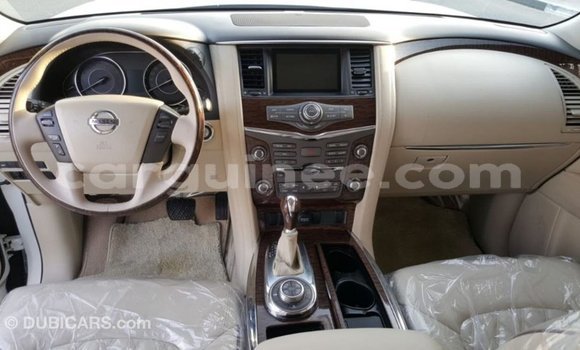 Acheter Import Voiture Nissan Patrol Blanc à Import - Dubai, Conakry Acheter Import Voiture Nissan Patrol Blanc à Import - Dubai, Conakry