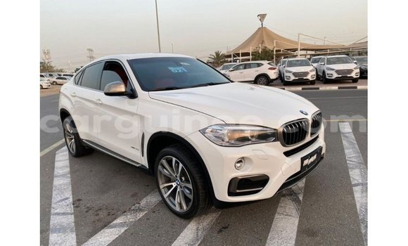 Acheter Import Voiture BMW X6 Blanc à Import - Dubai, Conakry Acheter Import Voiture BMW X6 Blanc à Import - Dubai, Conakry