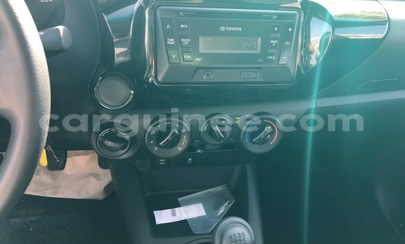 Acheter Import Voiture Toyota Hilux Blanc à Conakry, Conakry Acheter Import Voiture Toyota Hilux Blanc à Conakry, Conakry