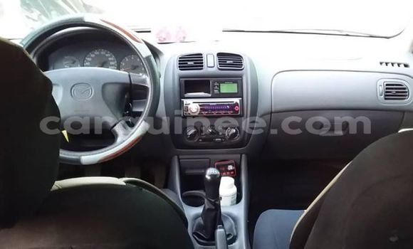 Acheter Occasion Voiture Mazda 323 Gris à Conakry, Conakry Acheter Occasion Voiture Mazda 323 Gris à Conakry, Conakry