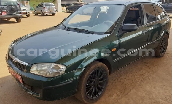 Acheter Occasion Voiture Mazda 323 Vert à Conakry, Conakry Acheter Occasion Voiture Mazda 323 Vert à Conakry, Conakry