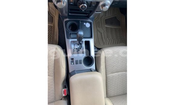 Buy Import Toyota 4Runner White Car in Import - Dubai in Conakry Buy Import Toyota 4Runner White Car in Import - Dubai in Conakry