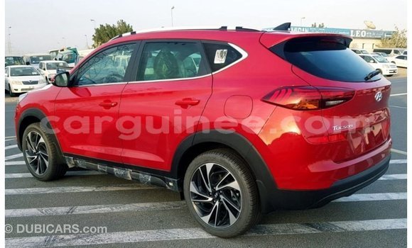 Buy Import Hyundai Tucson Red Car in Import - Dubai in Conakry Buy Import Hyundai Tucson Red Car in Import - Dubai in Conakry