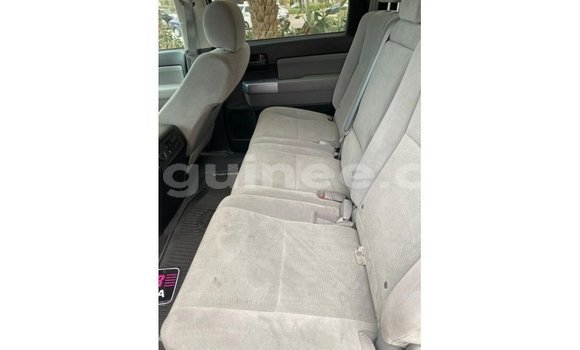 Buy Import Toyota Sequoia White Car in Import - Dubai in Conakry Buy Import Toyota Sequoia White Car in Import - Dubai in Conakry