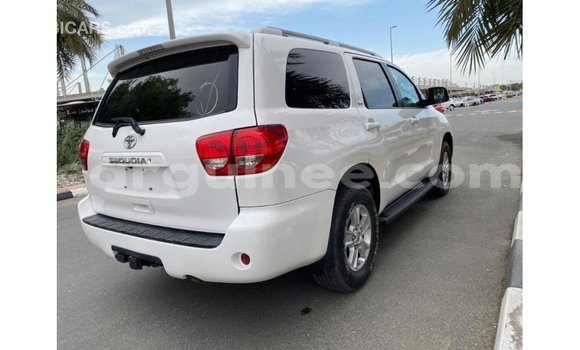 Buy Import Toyota Sequoia White Car in Import - Dubai in Conakry Buy Import Toyota Sequoia White Car in Import - Dubai in Conakry