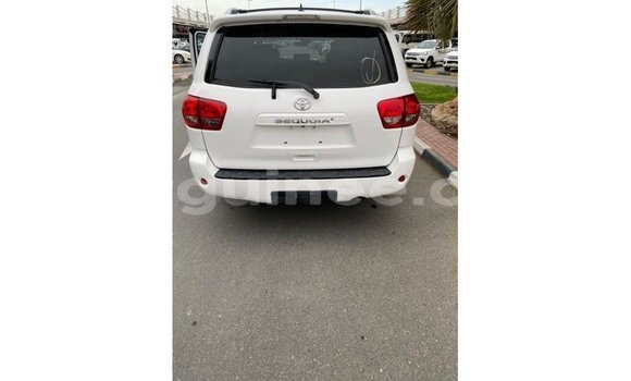 Buy Import Toyota Sequoia White Car in Import - Dubai in Conakry Buy Import Toyota Sequoia White Car in Import - Dubai in Conakry
