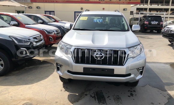 Acheter Import Voiture Toyota Land Cruiser Prado Gris à Conakry, Conakry Acheter Import Voiture Toyota Land Cruiser Prado Gris à Conakry, Conakry