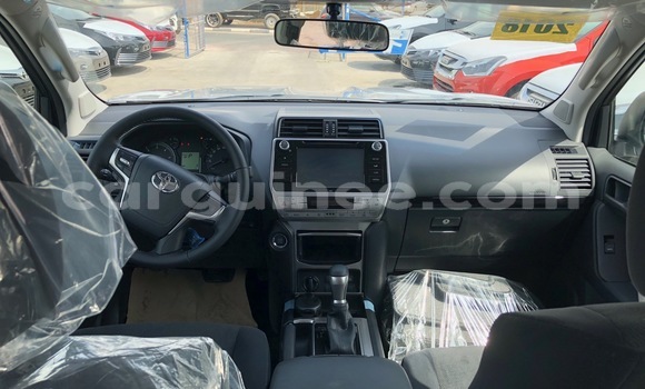 Acheter Import Voiture Toyota Land Cruiser Prado Gris à Conakry, Conakry Acheter Import Voiture Toyota Land Cruiser Prado Gris à Conakry, Conakry