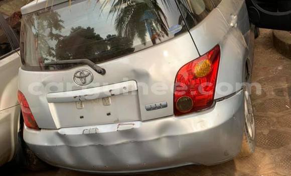Buy Used Toyota IST Silver Car in Conakry in Conakry Buy Used Toyota IST Silver Car in Conakry in Conakry