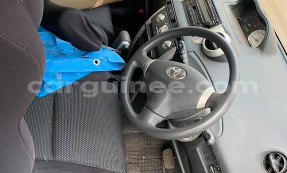 Buy Used Toyota IST Silver Car in Conakry in Conakry Buy Used Toyota IST Silver Car in Conakry in Conakry