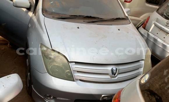 Buy Used Toyota IST Silver Car in Conakry in Conakry Buy Used Toyota IST Silver Car in Conakry in Conakry