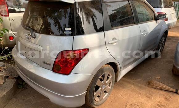 Buy Used Toyota IST Silver Car in Conakry in Conakry Buy Used Toyota IST Silver Car in Conakry in Conakry