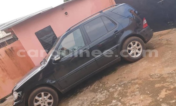 Buy Used Mercedes-Benz ML–Class Blue Car in Conakry in Conakry Buy Used Mercedes-Benz ML–Class Blue Car in Conakry in Conakry