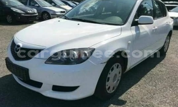 Acheter Occasion Voiture Mazda 3 Blanc à Conakry, Conakry Acheter Occasion Voiture Mazda 3 Blanc à Conakry, Conakry