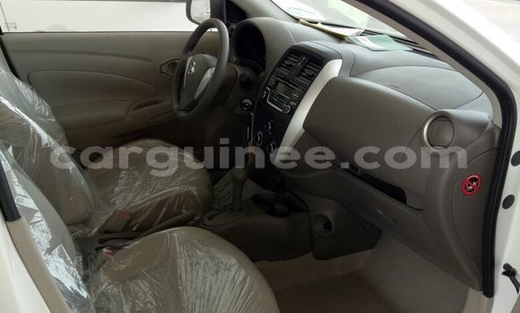 Buy New Nissan Sunny White Car in Conakry in Conakry Buy New Nissan Sunny White Car in Conakry in Conakry